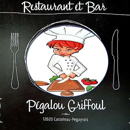 La Petite Maison Des Artistes Castelnau-Pegayrols Luaran gambar