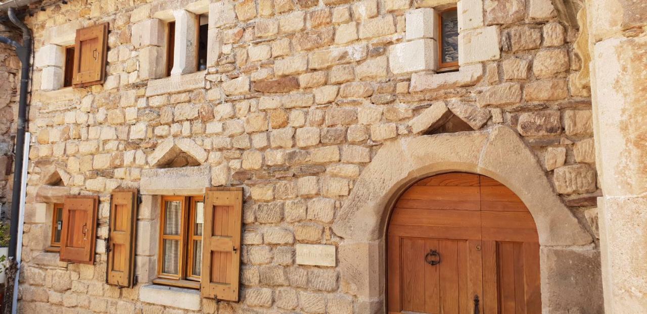 La Petite Maison Des Artistes Castelnau-Pegayrols Luaran gambar