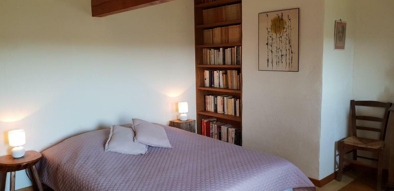 La Petite Maison Des Artistes Castelnau-Pegayrols Luaran gambar